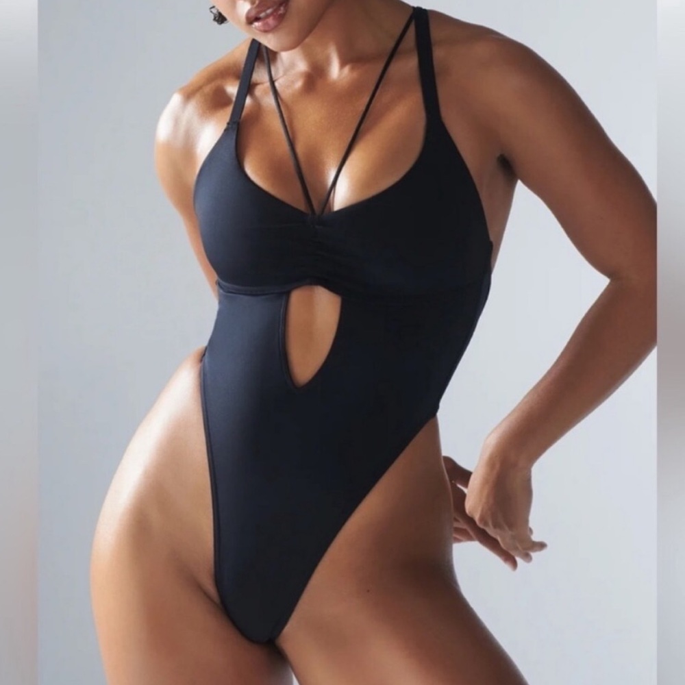 Savage X Fenty Curve Alert Bodysuit